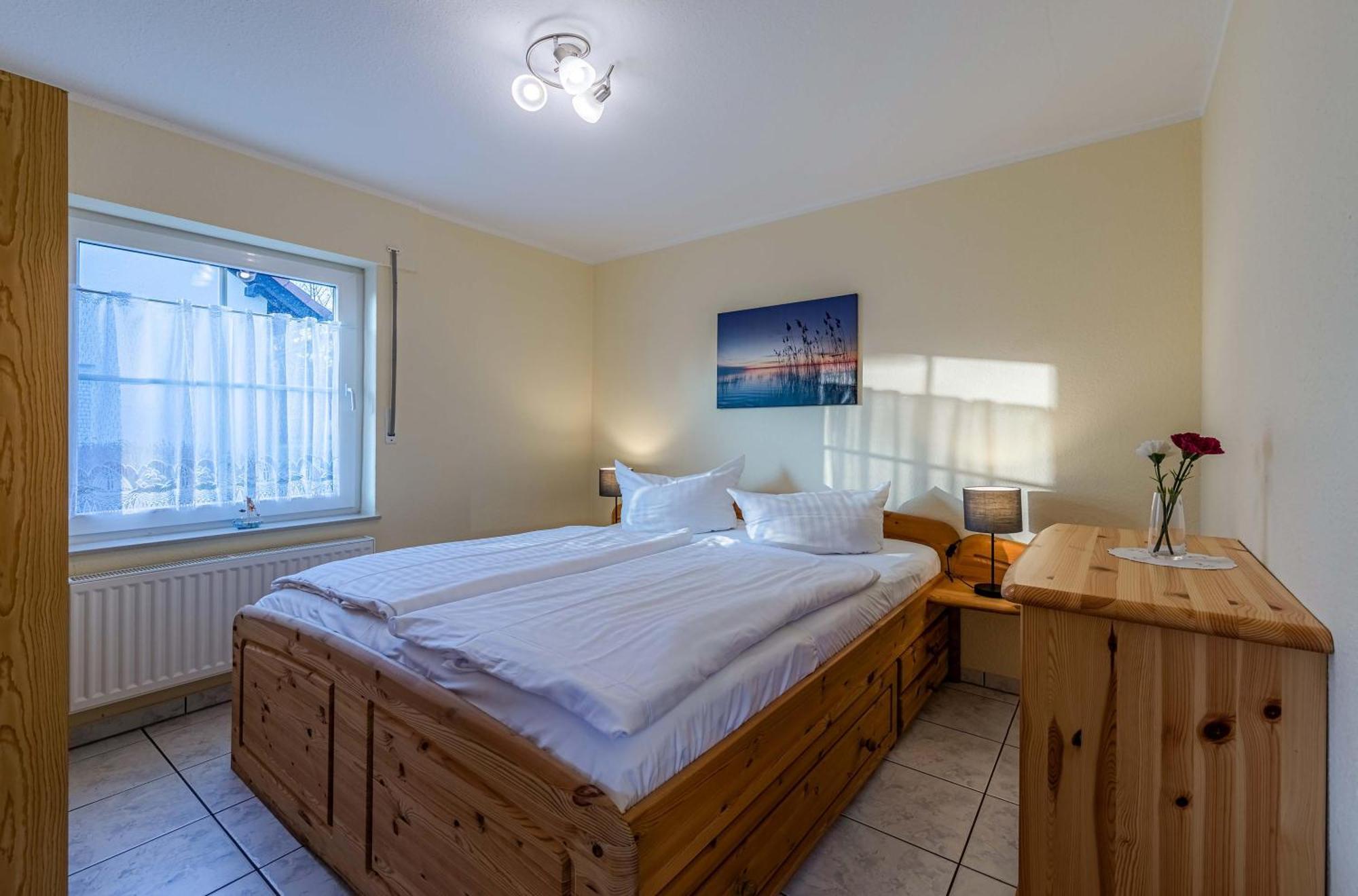 Ferienhaus Schwanensee Fuenfseen Экстерьер фото